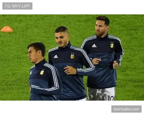 在渗透体系下迪巴拉与伊卡尔迪进攻位置分散趋势