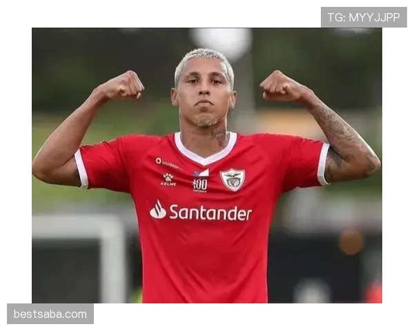 乌加特高位逼抢中的压迫作用与战术价值解析