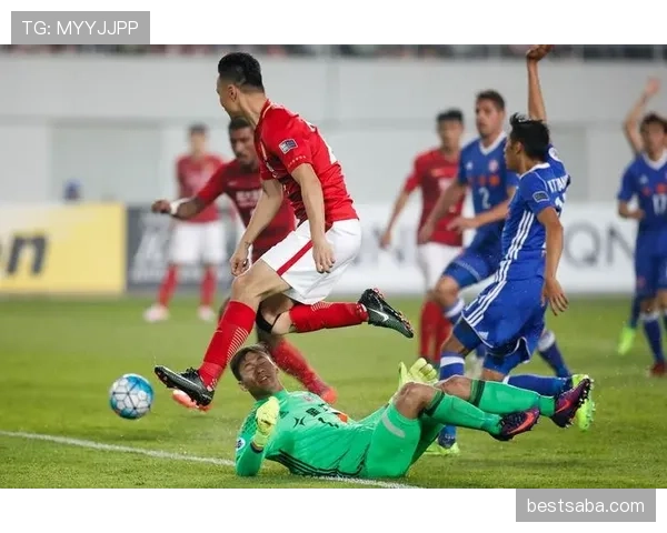 保利尼奥中场传球多点开花如何重塑其进攻角色并压制防线
